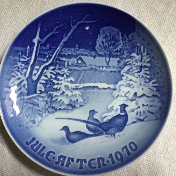 B&G Copenhagen Porcelain 'Jul i skovbrynet' 1970 Decorative Plate Denmark - Picture 5 of 7